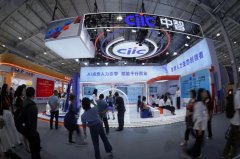 推出“定制化外包